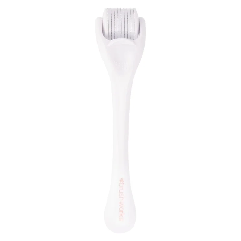 BRUSHWORKS Derma Roller micro-aiguilles exfoliant - Visage