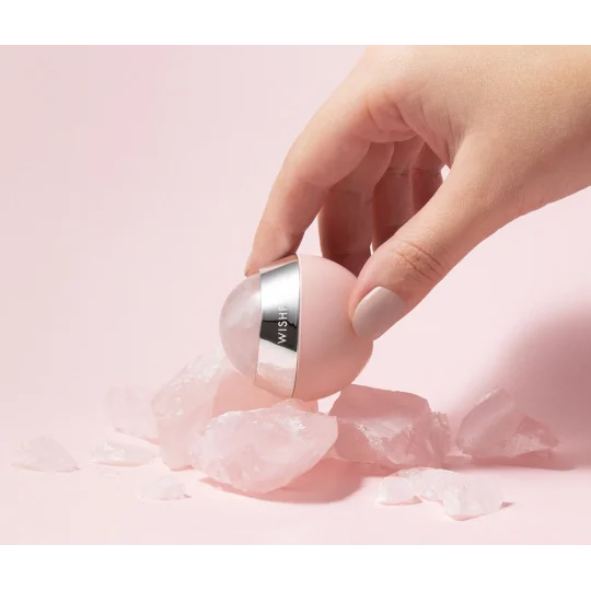 Wishful Rose Quartz Depuffing & Sculpting Roller