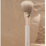 HUDA BEAUTY GLOWISH ALL OVER BRONZE FACE BRUSH